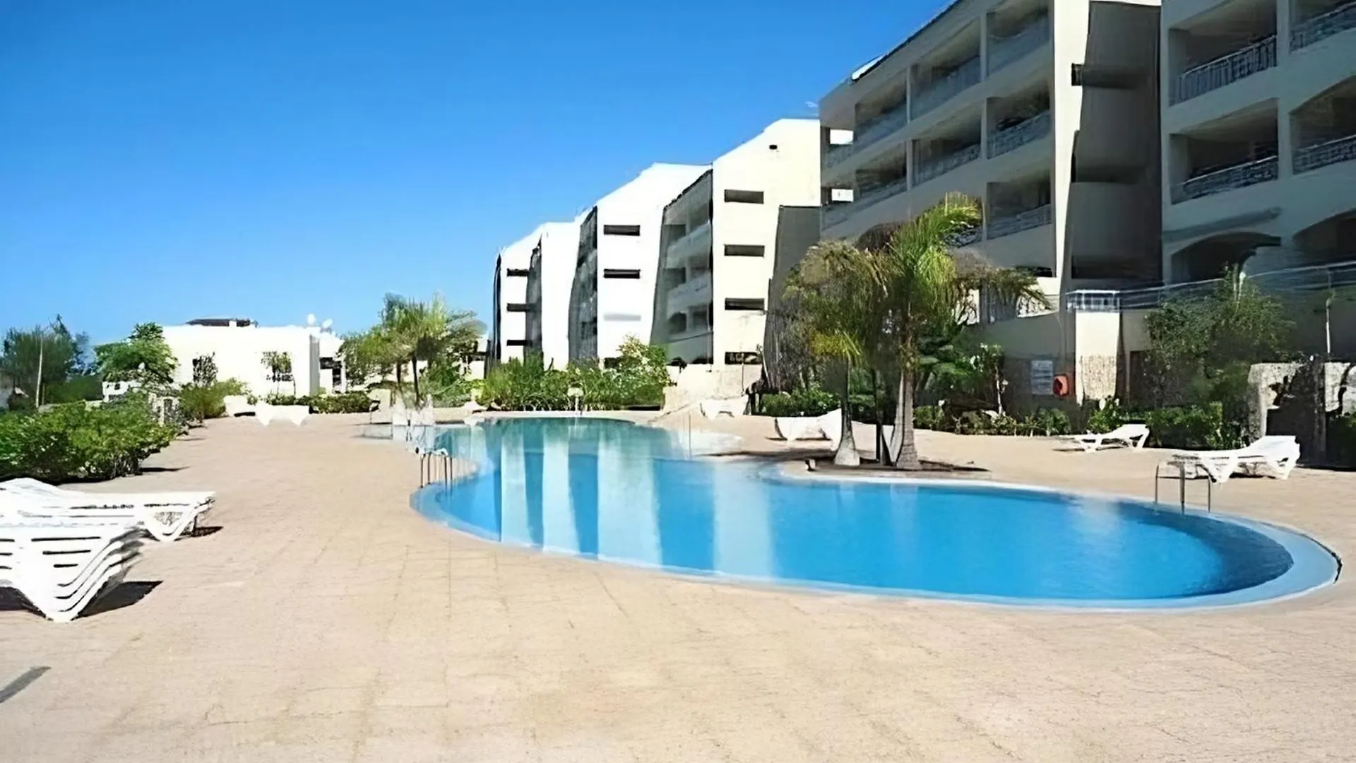 Stylish Palm Mar Apartment With Sunny Terrace Bravo'S House